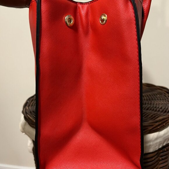 BLACK FRIDAY SALE! Neiman Marcus red leather tote - Picture 2 of 4